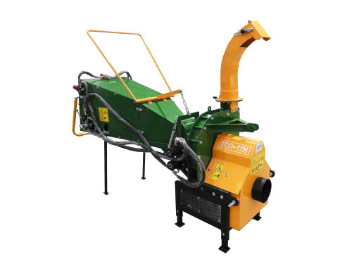 Cippatrice a impianto idraulico indipendente marca GEO modello ECO 17H