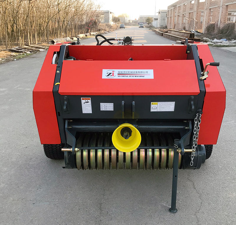 Rotopressa compatta AgriDolomiti RollBaler 1070