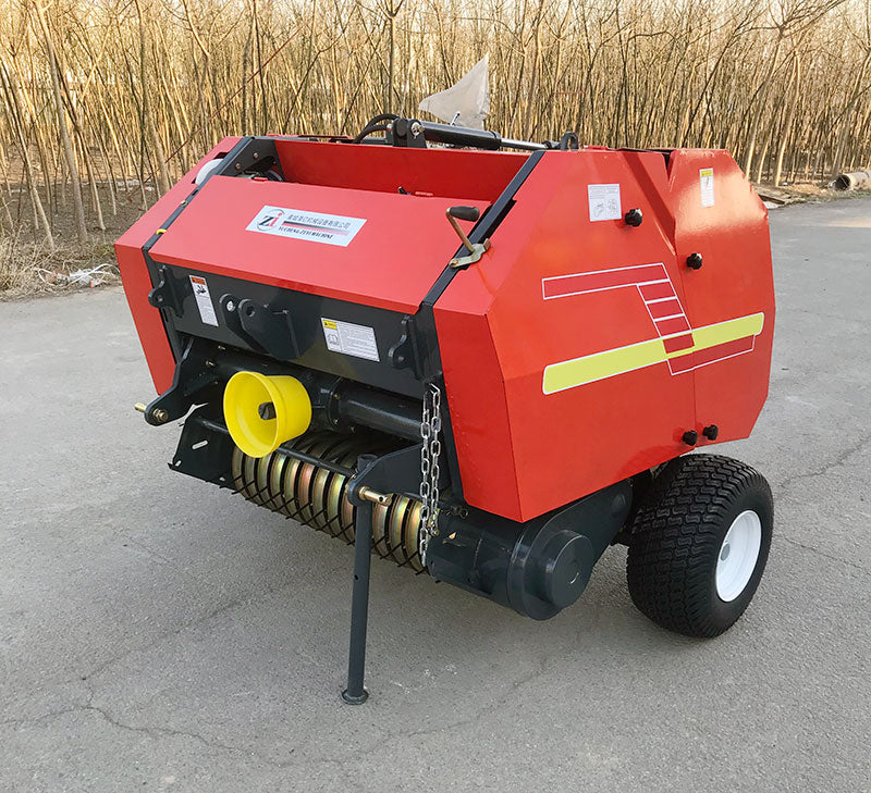 Rotopressa compatta AgriDolomiti RollBaler 1070