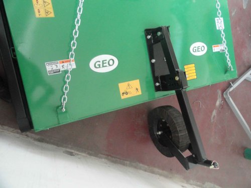 Tosaerba ad asse verticale marca GEO modello TM