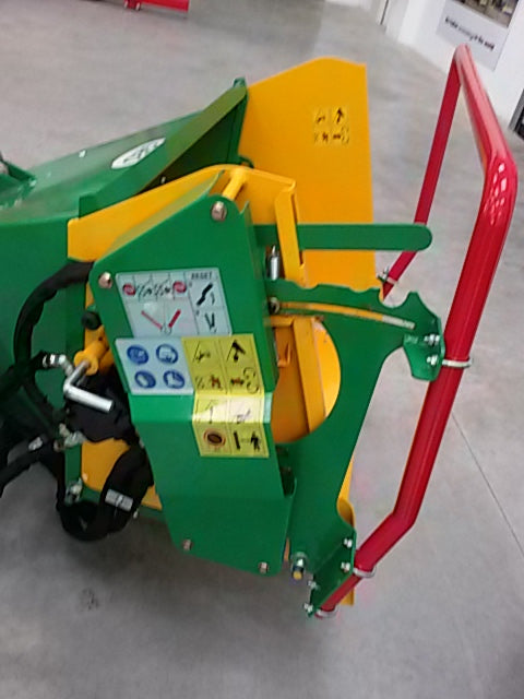Cippatrice professionale marca GEO modello ECO 23