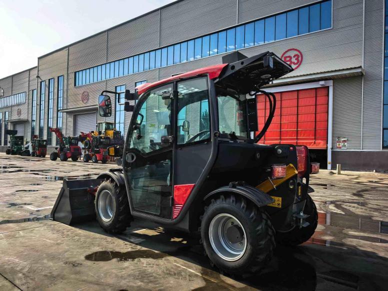 Sollevatore telescopico compatto AgriDolomiti Tech 1240P